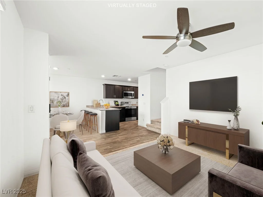 12112 Polar White, Las Vegas, NV 89183