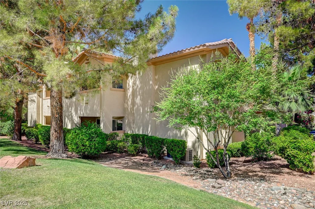 2050 Warm Springs, Henderson, NV 89014