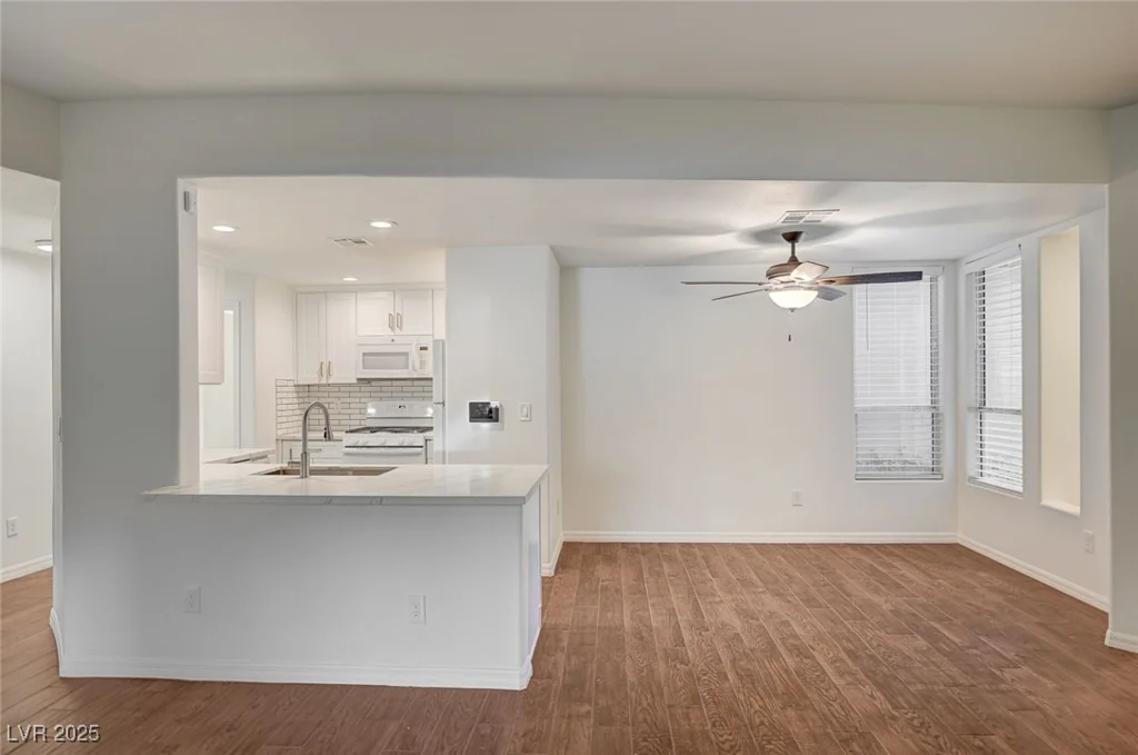 2050 Warm Springs, Henderson, NV 89014