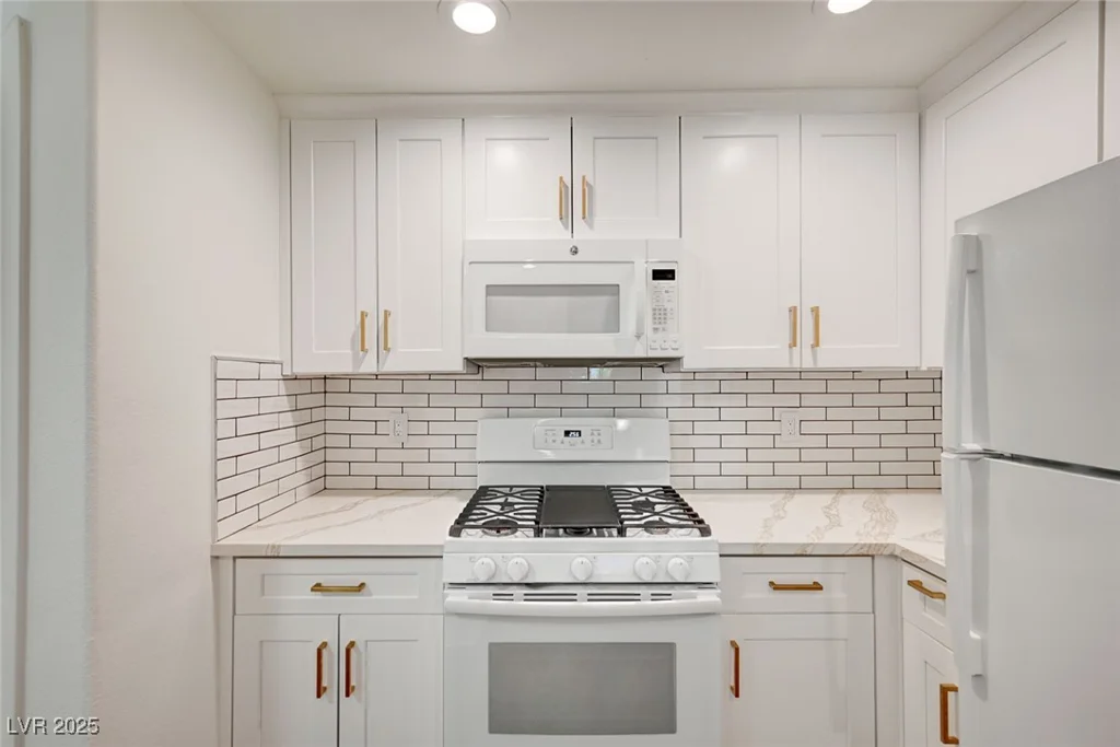 2050 Warm Springs, Henderson, NV 89014