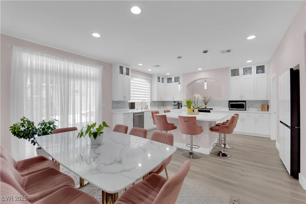 5788 Robin Ridge, Las Vegas, NV 89141