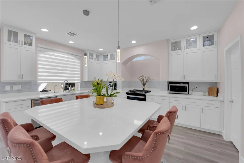 5788 Robin Ridge, Las Vegas, NV 89141