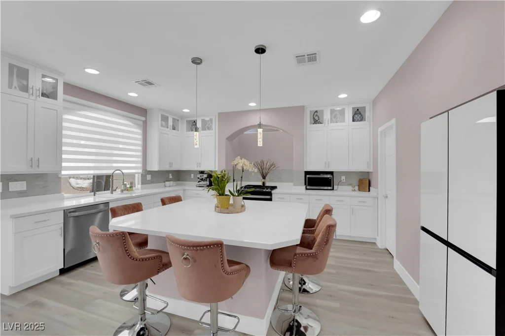 5788 Robin Ridge, Las Vegas, NV 89141