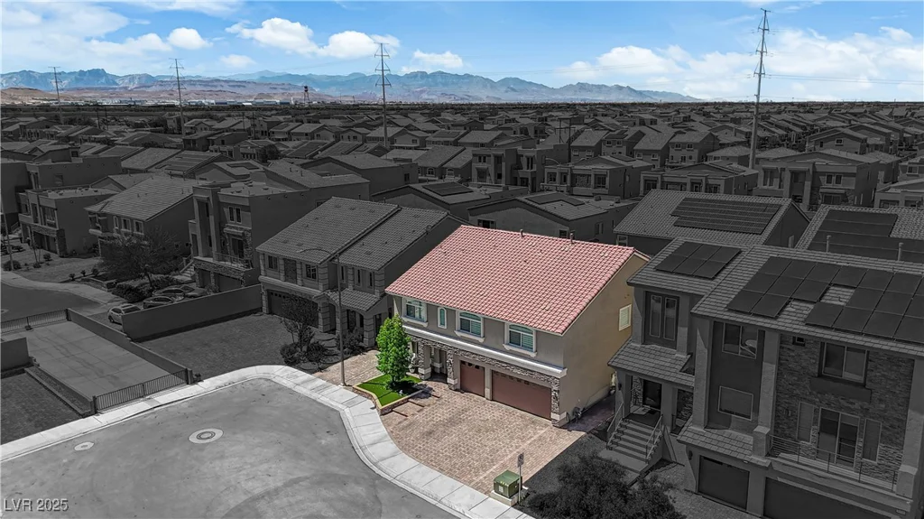 5788 Robin Ridge, Las Vegas, NV 89141