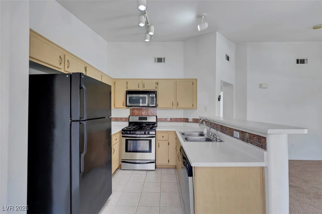 1881 Alexander, North Las Vegas, NV 89032