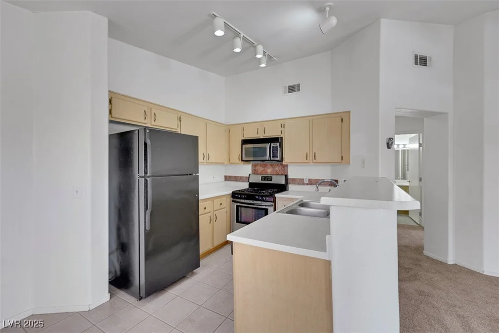 1881 Alexander, North Las Vegas, NV 89032