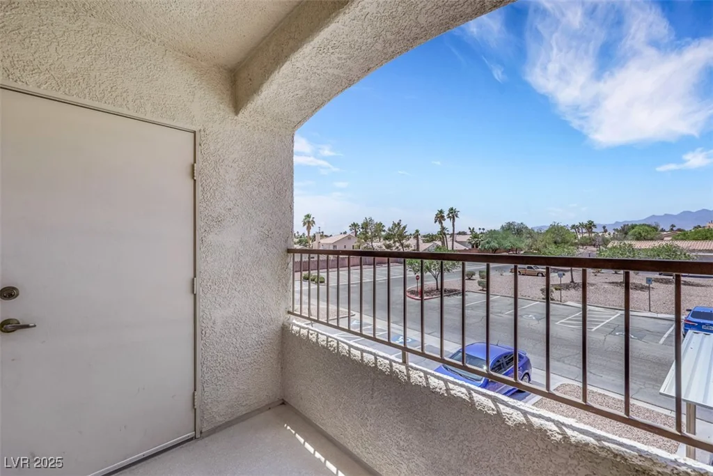 1881 Alexander, North Las Vegas, NV 89032