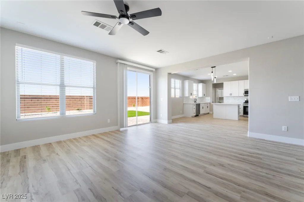 2625 Cattrack, North Las Vegas, NV 89081