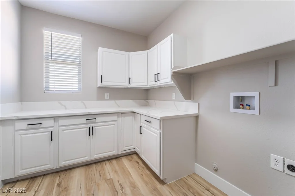 2625 Cattrack, North Las Vegas, NV 89081