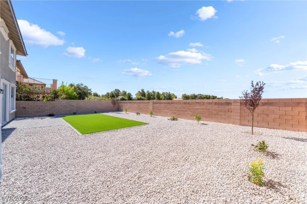 2625 Cattrack, North Las Vegas, NV 89081