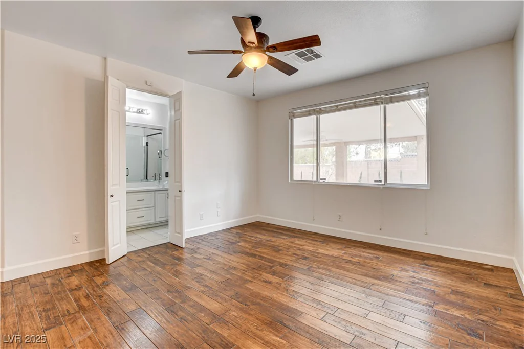 3200 Ridgecliff, Las Vegas, NV 89129
