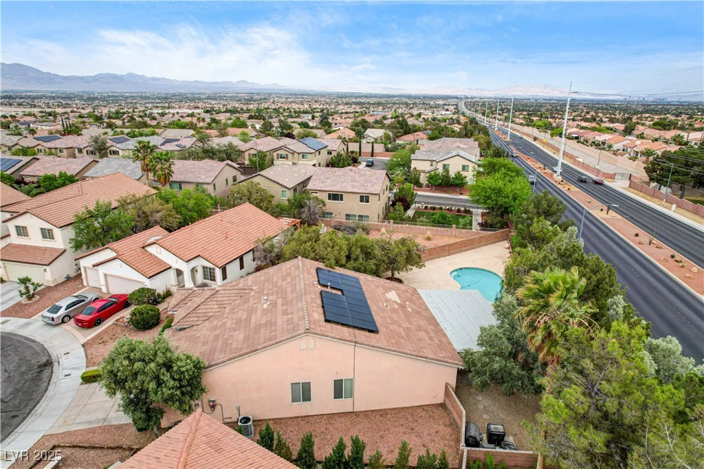 3200 Ridgecliff, Las Vegas, NV 89129