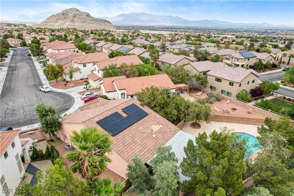 3200 Ridgecliff, Las Vegas, NV 89129
