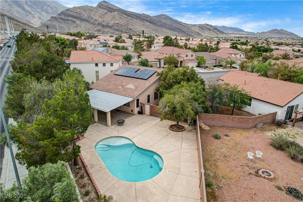 3200 Ridgecliff, Las Vegas, NV 89129
