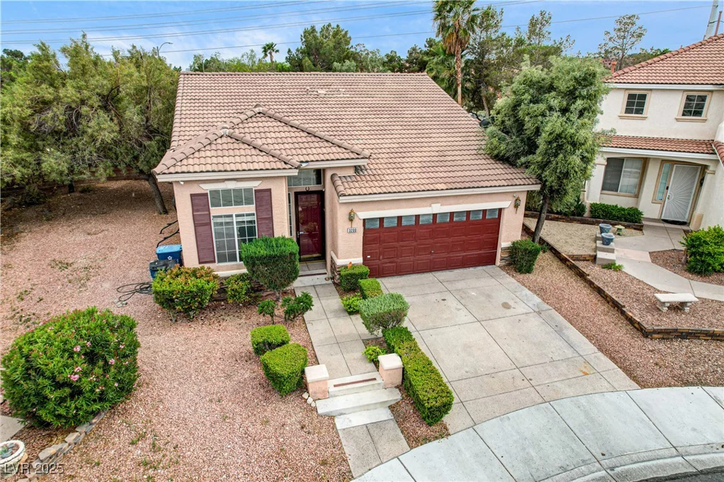 3200 Ridgecliff, Las Vegas, NV 89129
