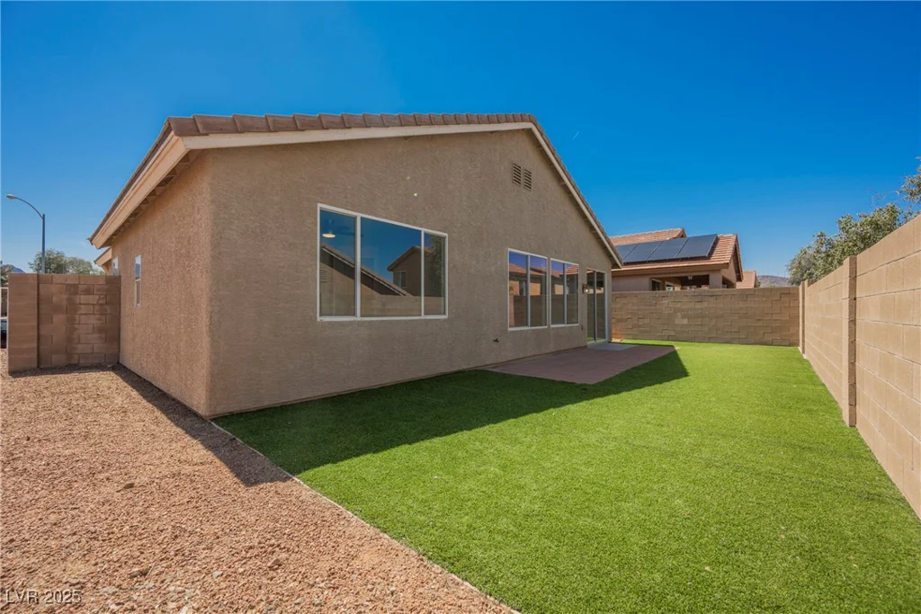 909 Trinity Pond, Henderson, NV 89002
