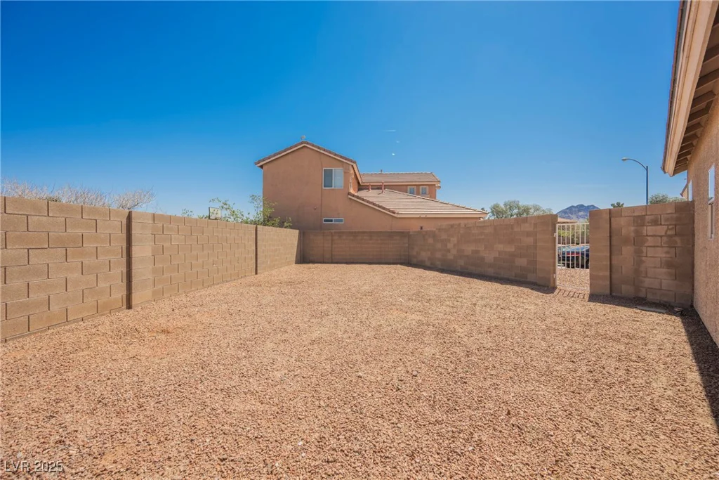 909 Trinity Pond, Henderson, NV 89002