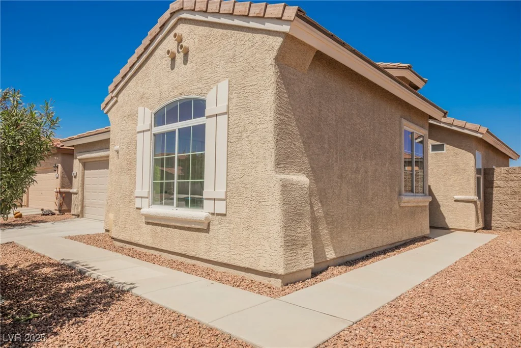 909 Trinity Pond, Henderson, NV 89002
