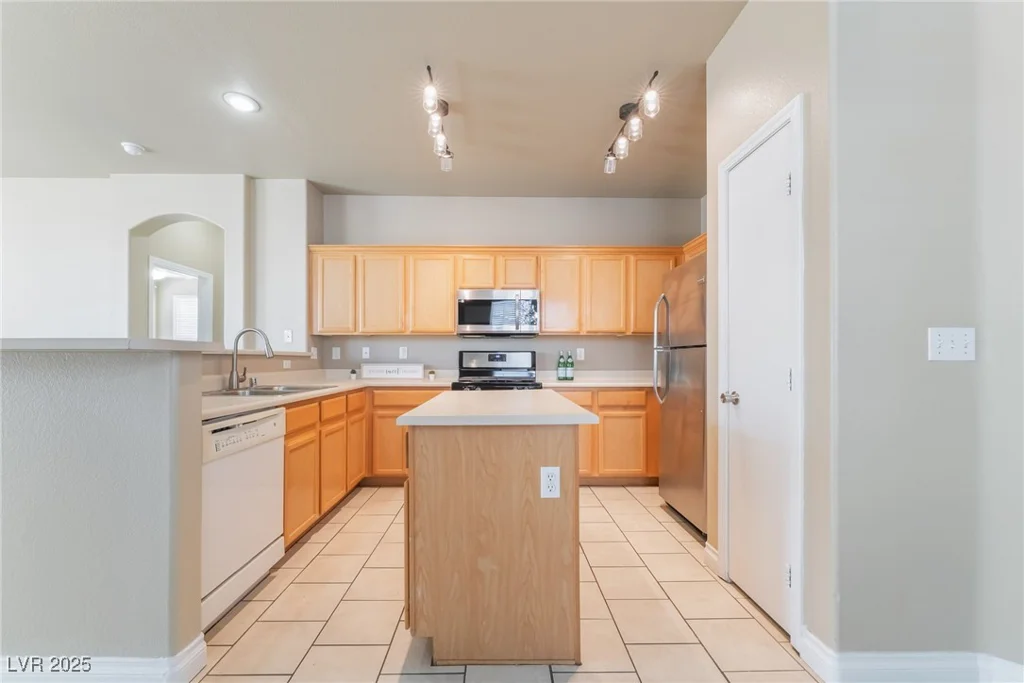 5031 Droubay, Las Vegas, NV 89122