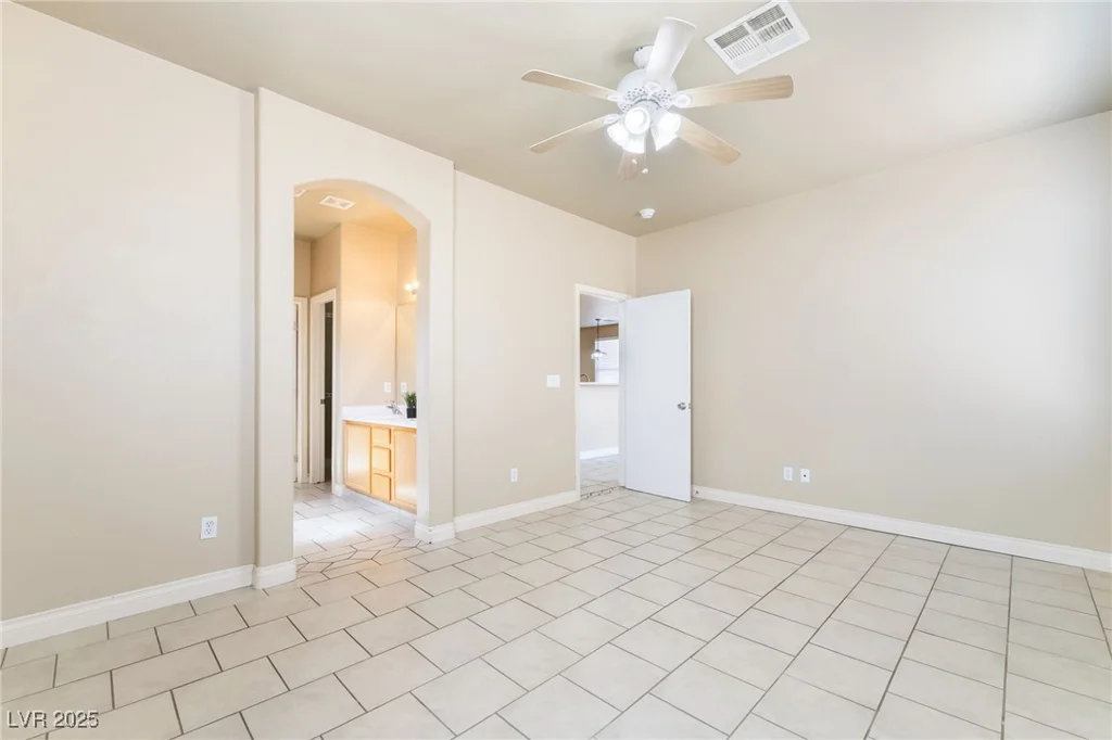 5031 Droubay, Las Vegas, NV 89122