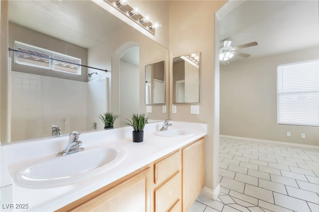 5031 Droubay, Las Vegas, NV 89122