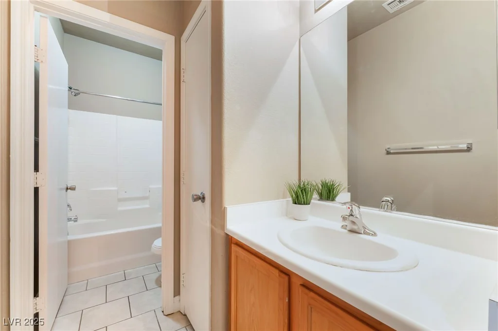 5031 Droubay, Las Vegas, NV 89122