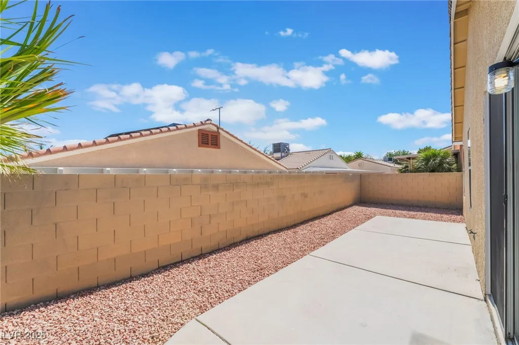 5031 Droubay, Las Vegas, NV 89122