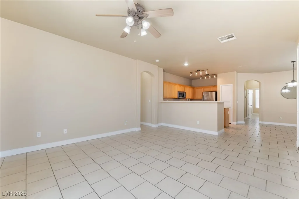 5031 Droubay, Las Vegas, NV 89122