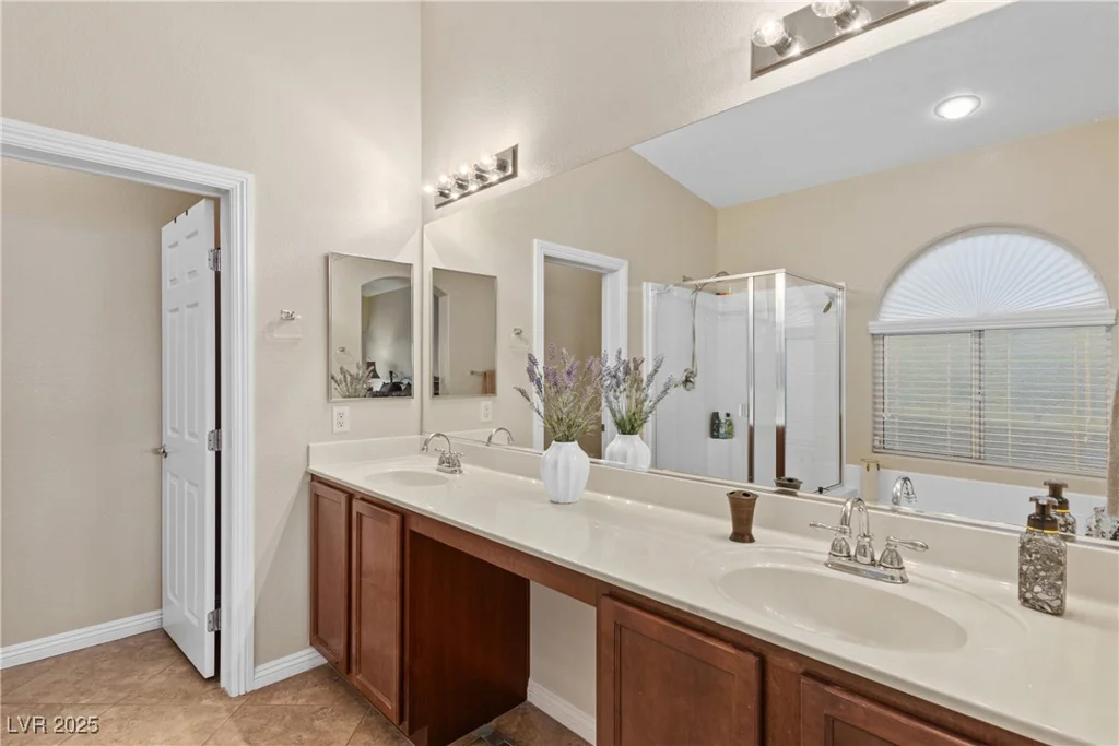 6413 White Tiger, Las Vegas, NV 89130