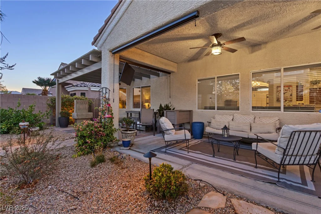 6413 White Tiger, Las Vegas, NV 89130