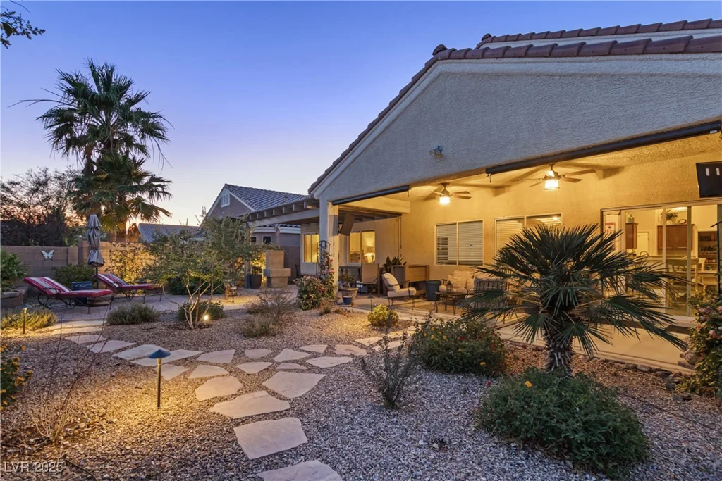 6413 White Tiger, Las Vegas, NV 89130