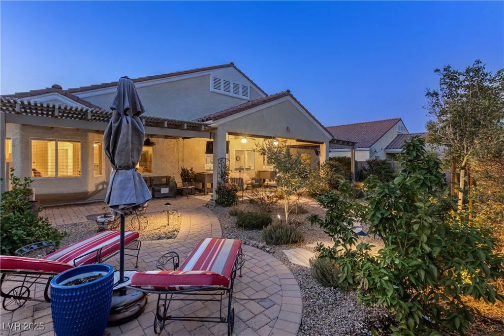 6413 White Tiger, Las Vegas, NV 89130