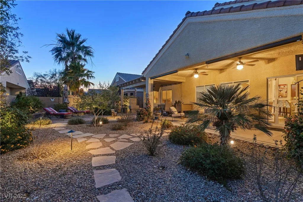 6413 White Tiger, Las Vegas, NV 89130