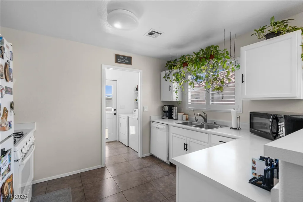 5550 Ramirez, North Las Vegas, NV 89031
