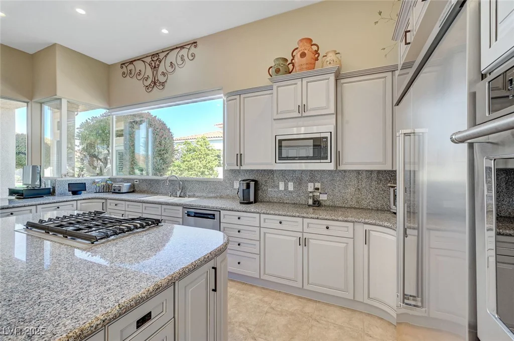 4936 Mountain Foliage, Las Vegas, NV 89148