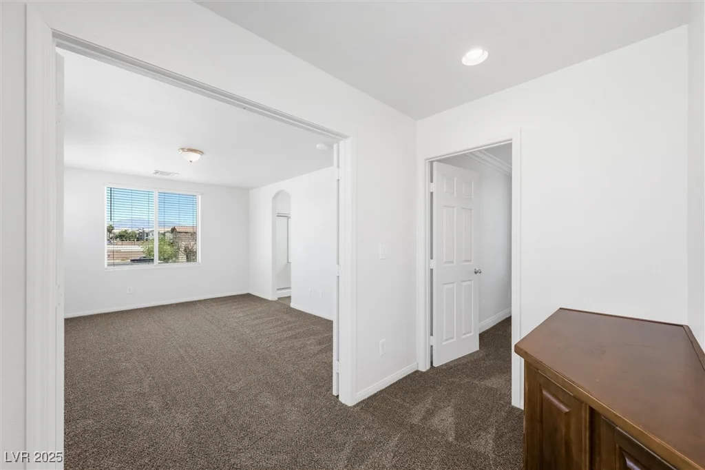 9146 Grand Sunburst, Las Vegas, NV 89149