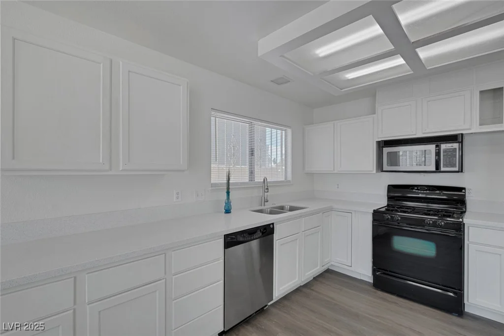 6808 Waterhen, Las Vegas, NV 89108