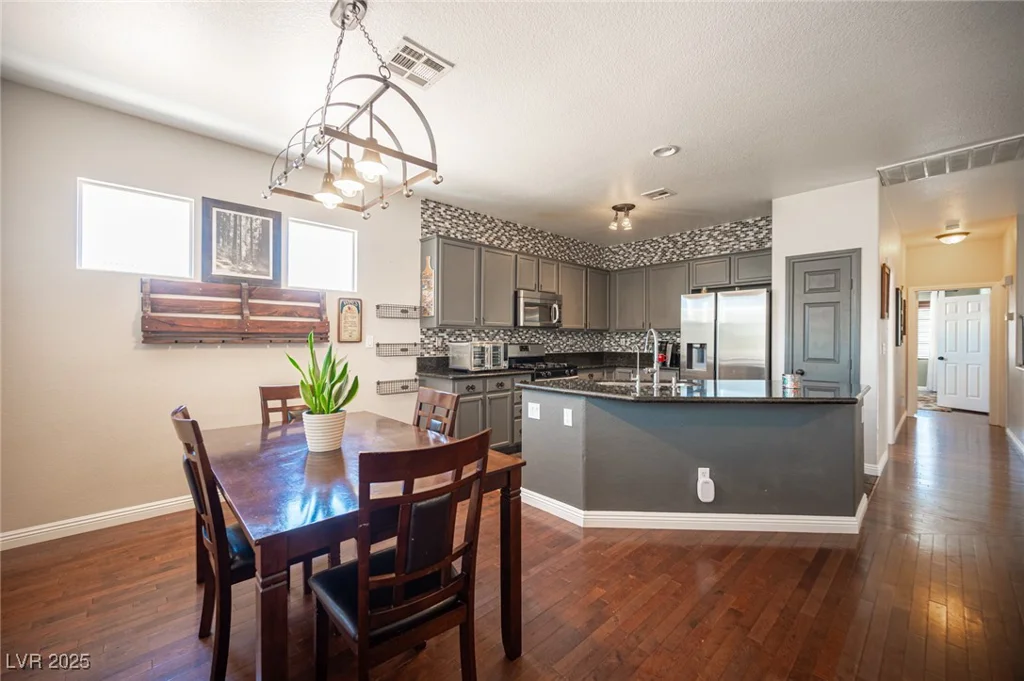 7021 Salt Marsh, Las Vegas, NV 89148