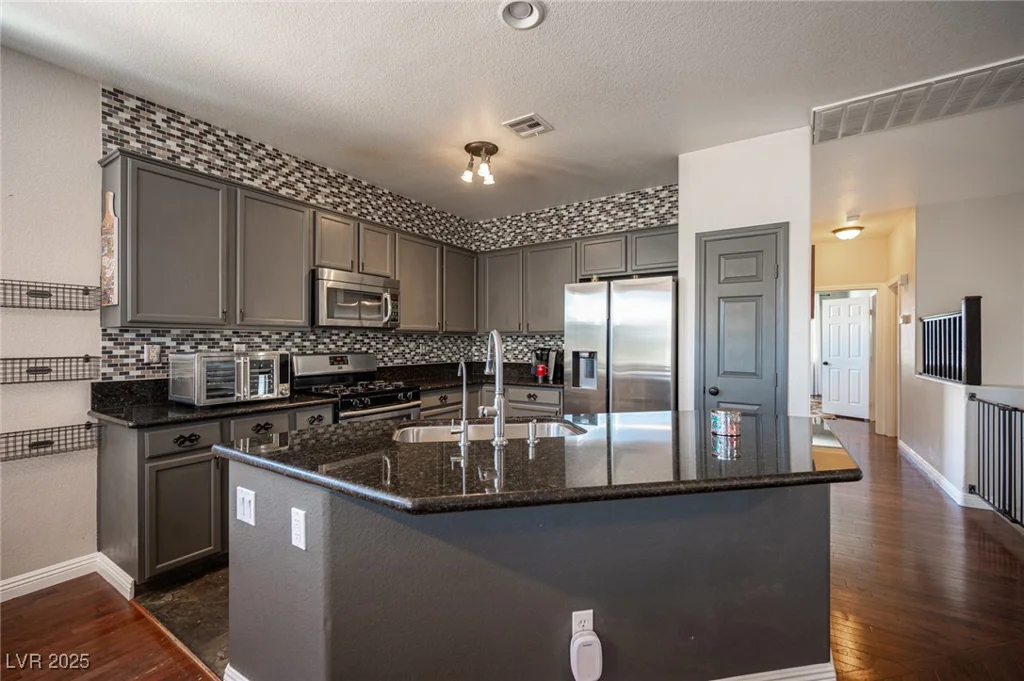 7021 Salt Marsh, Las Vegas, NV 89148