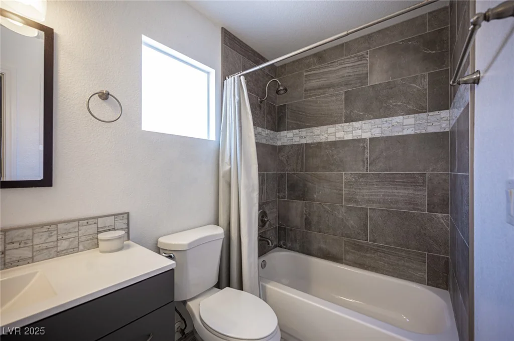 7021 Salt Marsh, Las Vegas, NV 89148