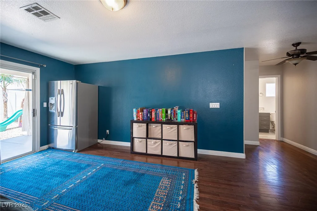 7021 Salt Marsh, Las Vegas, NV 89148