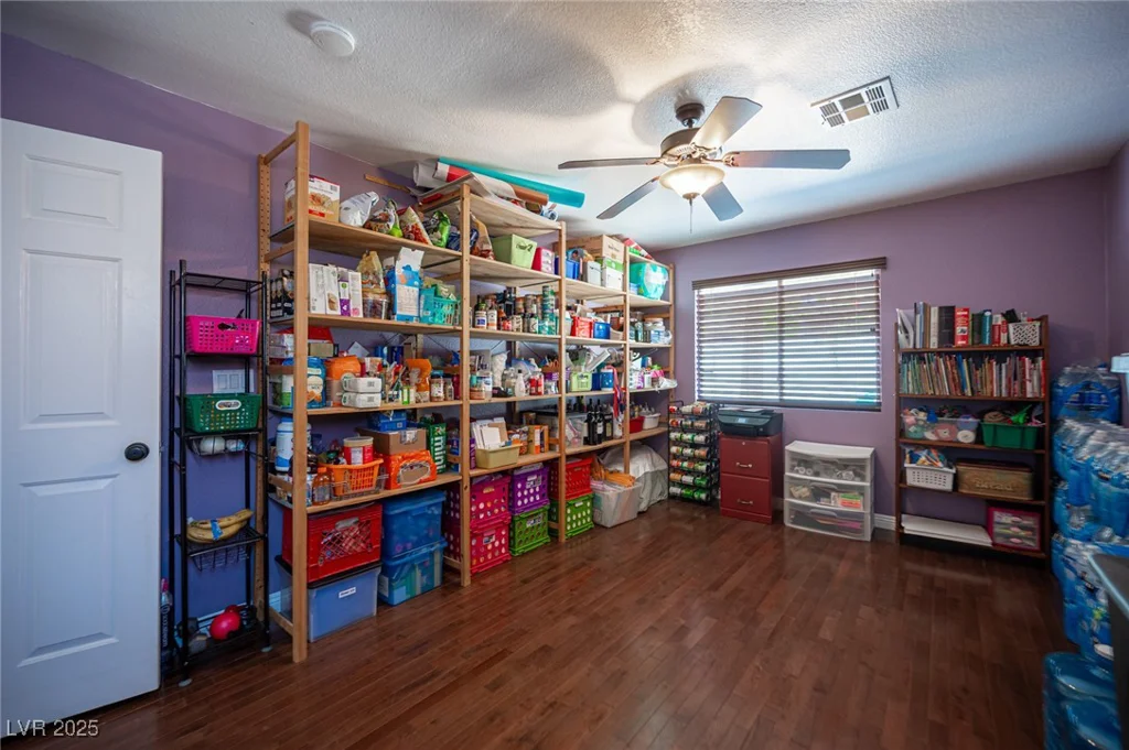 7021 Salt Marsh, Las Vegas, NV 89148