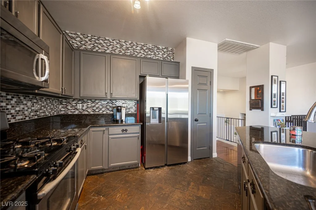 7021 Salt Marsh, Las Vegas, NV 89148