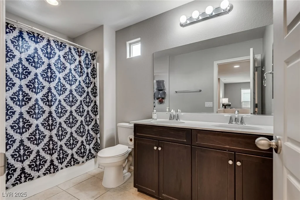 7559 Chimney Point, Las Vegas, NV 89166