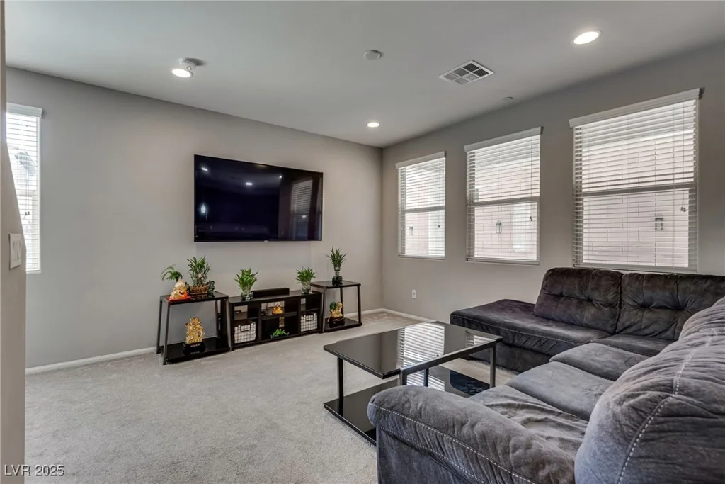 7559 Chimney Point, Las Vegas, NV 89166