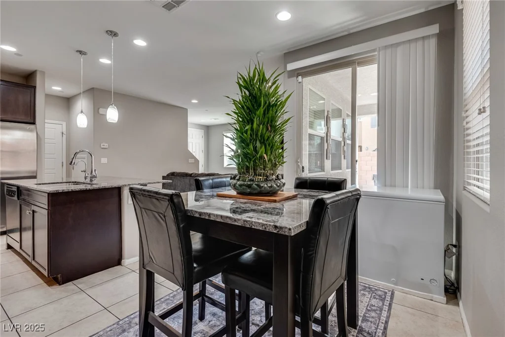 7559 Chimney Point, Las Vegas, NV 89166