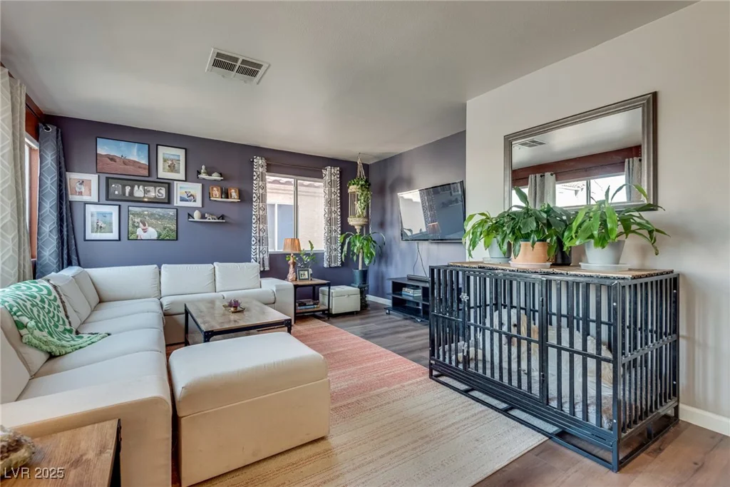 1048 Menands, Las Vegas, NV 89123