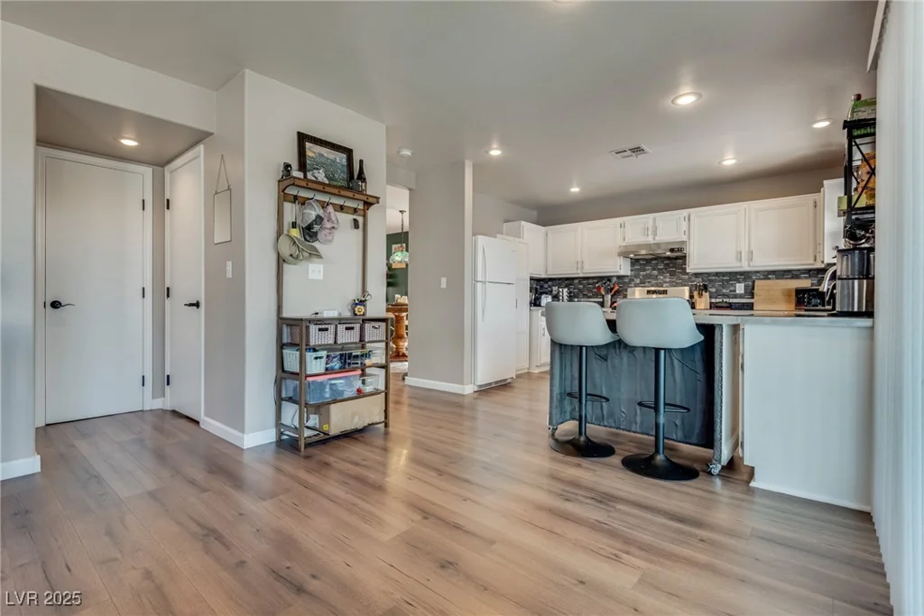 1048 Menands, Las Vegas, NV 89123