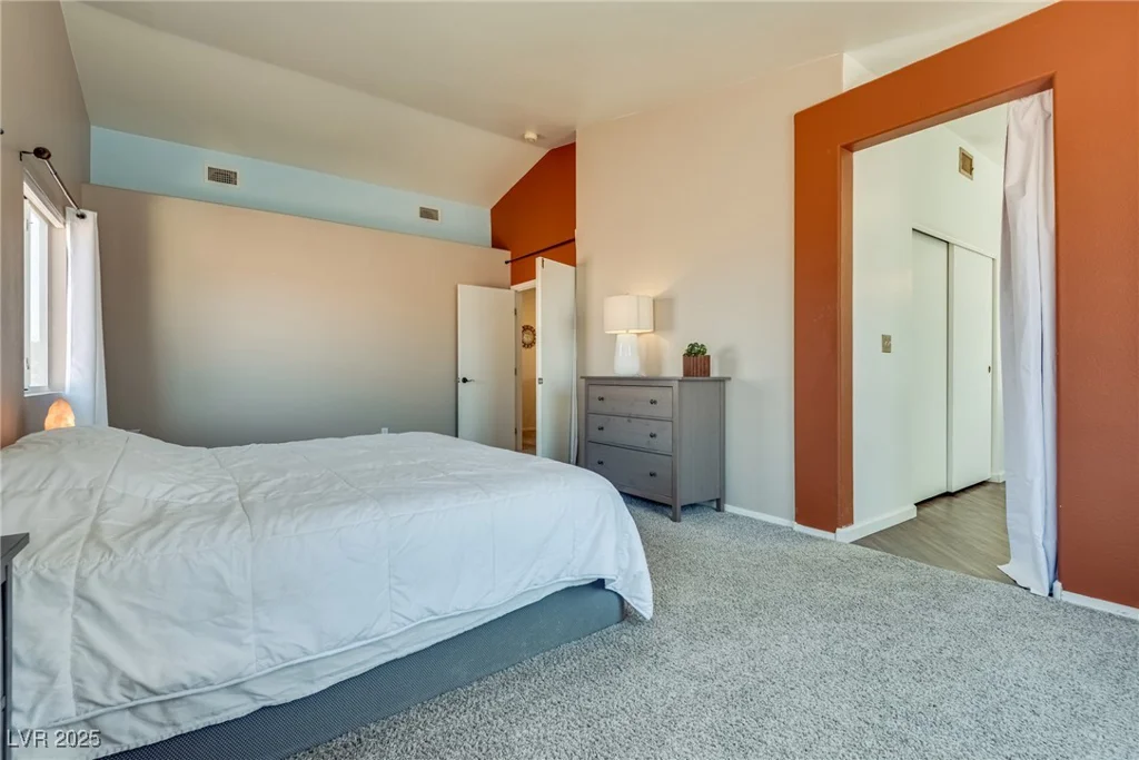 1048 Menands, Las Vegas, NV 89123