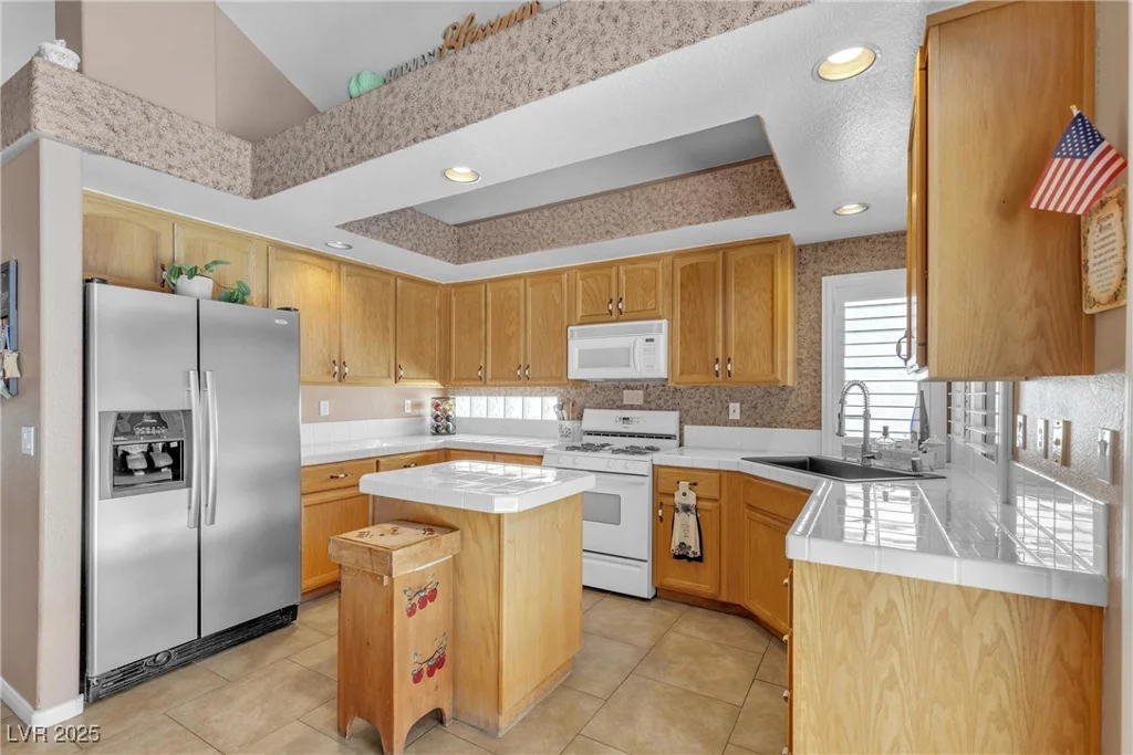1877 Glory Lily, Las Vegas, NV 89123